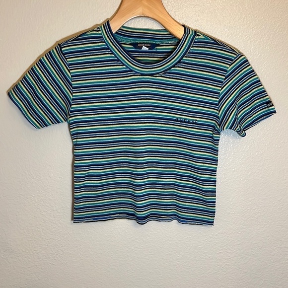 GUESS Jeans Striped Shirt Sleeve Cropped Top - Picture 1 of 9
